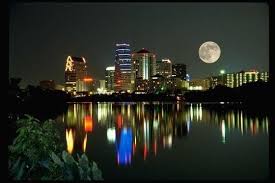 Downtown Austin Tx At Sunset Beautiful Shot Of The Moon And Downtown Lights Reflecting Off Town Lake Austin Skyline Austin Texas Favorite Places