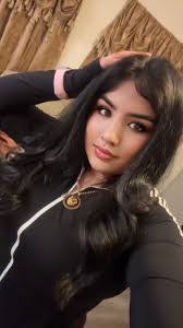 Daisy Deleon's Instagram, Twitter & Facebook