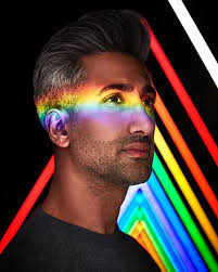 Andrew Entwistle's Instagram, Twitter & Facebook