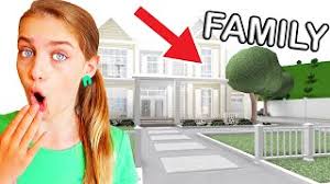 House details and links ↴ new intro!! Bloxburg Minimalist Starter House 20k