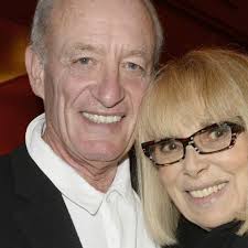 Mariés depuis 2002, mireille darc et pascal desprez se sont remémorés leurs souvenirs : Mort De Mireille Darc La Fille De Son Mari Pascal Desprez Rappelle Qu Il Est Celui Qui A Souffert A Ses Cotes Gala