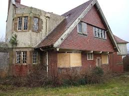 Abandoned Playgrounds Abandoned By Men Embraced By Nature Abandoned Houses Abandoned Places Old Houses