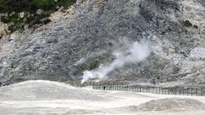 Milo Moire Mirror Box- daring and uncensored