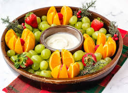 The coolest party platter ideas! Christmas Fruit Platter An Easy Holiday Fruit Wreath Keeping The Peas