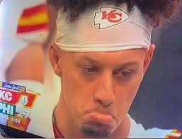 Mahomes keeps making faces after not getting a flag after being sacked  https://newsgho.com/brittany-mahomes-brings-newborn-to-the-super-bowl-but-faces-epic-mom-fail-as-crying-daughter-sterling-refuses-to-cooperate-for-a-photo-in-viral-video-fans-blast  ...