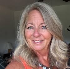 Meet the first member of the 2019 team, Eleanor Borba! Eleanor is from  Atascadero, California where she grew up in the livestock industry  competitively showing hogs and judging livestock in 4-H and