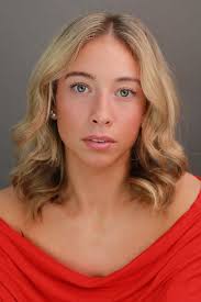 A massive MERRY CHRISTMAS to my wonderful 'Singing Academy' Family ❤️🎄🎅 I  hope you all have a beautiful day ❤️ Lots of love, Ashley X❤️X❤️