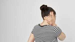 Sakit kepala sebelah kanan adalah rasa sakit yang terjadi pada sisi kepala bagian kanan atau separuh terdapat dua saraf oksipital di tulang belakang leher bagian atas yang berjalan melalui otot ke kulit kepala. Sering Mengalami Nyeri Pada Bagian Belakang Kepala Kenali Gejala Neuralgia Oksipital Rumah Sakit Emc