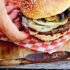 Vege Burger Aux Haricots Noirs Chermoula Et Champignons Recette Hamburger Vegetarien Haricots Noirs Recette
