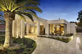 La Maison Contemporaine En Design Unique Et A Prix Accessibles Luxury Homes Exterior Modern House Exterior House Exterior