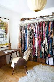 When you have a small bedroom, you have to get creative. How To Organize A Small Bedroom Without Closet Whaciendobuenasmigas