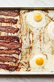 Crispy Oven Bacon And Eggs Recipe Recipe Crispy Bacon In Oven Bacon In The Oven Food