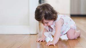 Ab Wann Krabbeln Babys Anzeichen Erkennen Hallo Eltern