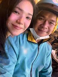 Khi mình có bà Dì học nghề nail thất nghiệp mùa dịch 😅 Hơn 6 tháng ra đời  lần đầu trải sự đời no nắng ghê😂Mia say☺️ #onhavuithayba