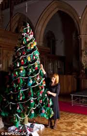 Top 5 recipes for a christmas cookie exchange. At Least It Won T Drop Its Needles The Giant Christmas Tree Made Entirely From Wool Daily Mail Online