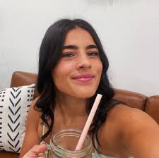 内容中有“Daniela Springer”的用户