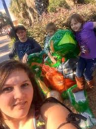 Vicki Craven's Instagram, Twitter & Facebook