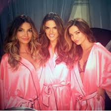 Always comb tangled hair starting near the ends. Hair Five Tips For Getting Victoria S Secret Style Volume Beauty Please