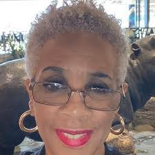 Sharonda Garner's Instagram, Twitter & Facebook