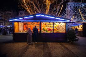 Marche de noel a cannes. Le Village De Noel De Cannes En 2019 Blog De Voyage Tutoriels Photos Lifestyle