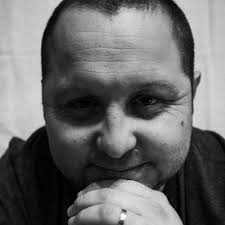 Luis Casanueva (@lucasorpro)