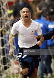 Romario inter is on facebook. Ronaldo Of Inter Milan Celebrates Scoring The Winning Goal During The Serie A Match Between Inter Milan And B Inter De Milao Ronaldo Fenomeno Lendas Do Futebol
