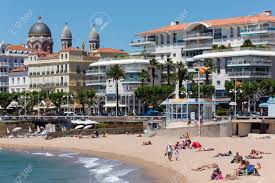 An ideal family hotel which provides for a small paradise on earth, with 5 star luxury amenities and the ultra all inclusive package, promising you a. De Badplaats St Raphael Op De Cornish De Esterel Aan De Franse Riviera In Het Zuiden Van Frankrijk Royalty Vrije Foto Plaatjes Beelden En Stock Fotografie Image 22450562