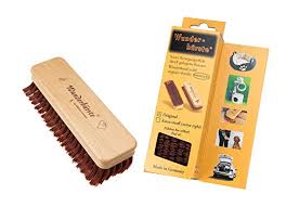 Es ist ein idealer platz für allergene und staubpartikeln. Katzen Hundehaare Entfernen Die 8 Besten Methoden Gegen Tierhaare An Kleidung Sofa Co