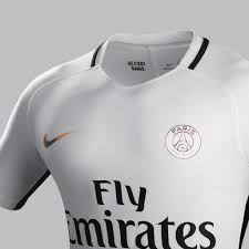 Pariez sur les matchs de la compétition européenne de football cette saison avec bwin ! Maillot Foot Psg Third Ligue Des Champions 2016 2017 Champions 2016 Psg Champions