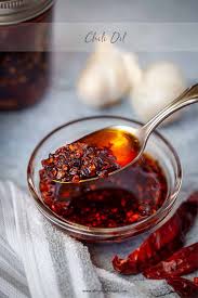 See full list on www.foodnetwork.com How To Make Chili Oil è¾£æ¤'æ²¹ La Jiao You Oh My Food Recipes