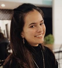 Lila Nolan's Instagram, Twitter & Facebook