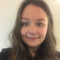 Stephanie Cram's Instagram, Twitter & Facebook