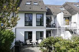 Wohnung kaufen ▷ wohnung zum kauf in bonn: Referenzen Kraft Immobilien Gmbh Bonn Immobilien Makler Fur Wohnungen Hauser Grundstucke Kapitalanlage Eigentumswohnung Mieten Kaufen Verkaufen Vermieten Bauen Bewerten Projektieren
