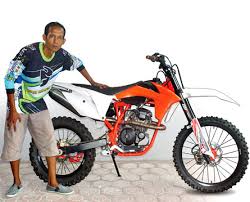 Scorpio trail #custom #yamaha #scorpio #scorpiotrail #modifikasi #modification подробнее. Yamaha Scorpio Z 09 Sidoarjo Mengejar Rake Angle 28 Derajat