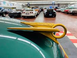 Image result for Armour Yellow 1952 Chrysler
