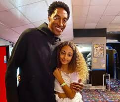 Larsa pippen is looking to divorce her husband, nba great scottie pippen. Scottie Pippen And Larsa Pippen Celebrate Daughter S Birthday