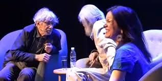 En 1950 ingresó a la facultad de medicina de la universidad de chile y cuatro años más tarde se trasladó al university college london para estudiar anatomía y neurofisiología, gracias a una beca de. Video Mirna Schindler Salio A Aclarar El Incomodo Momento Que Vivio En Debate Con Gaston Soublette Y Humberto Maturana