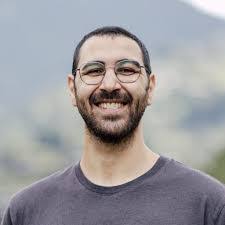 Peter Mekhail's Instagram, Twitter & Facebook