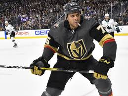 Last modified march 9, 2021. Reaves Putting Kane Feud Aside Joining Him For Much Bigger Cause Thescore Com