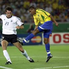 Abwehr ⬢ nationalmannschaft ⬢ länderspiele: 2002 Fifa World Cup News Worldcupathome Ronaldo Inspires Brazil To Fifth Star Fifa Com