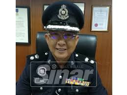 Dengan permulaan bulan ramadan, polis israel menyekat kawasan tempat duduk di hadapan gerbang damsyik dengan barikade. Dua Peniaga Ikan Dicekup Polis
