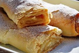 как приготовить штрудель с яблоками из готового слоеного теста Recept Shtrudel S Yablokami Vkusno Sweet Pastries Desserts Food