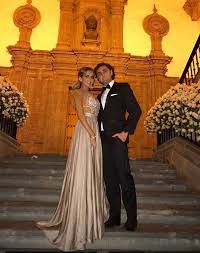 Ximena navarrete y su esposo perdieron a su primogénito. Fotos Quienes Fueron A La Boda De Ximena Navarrete Y Juan Carlos Valladares Clase