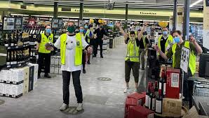 Dan Murphy S And Bws Undergo Huge Employment Drive Winetitles