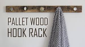 This transitional towel hook is just at home in a farmhouse bath as it is in a contemporary one. Diy Farmhouse Pallet Wood Hook Rack For Towels Clothes Bags Youtube