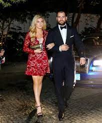 Check out this article for more details about his career and love life. Henry Cavill News Henry Opens Up About His Girlfriend She S Fantastic