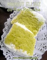 Makrout Ellouz Au Flan Saveur Pistache Gateau Economique Recette Makrout Recette Patisserie Orientale Recette Gateau Arabe