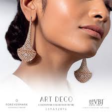 After making its debut at Lakme Fashion Week 2020, Art Deco is now  available in VBJ VBJ #VBJMoments #ArtDeco #ArtDecobyVBJ #Diamond #RoseGold  #LakmeFashionWeek