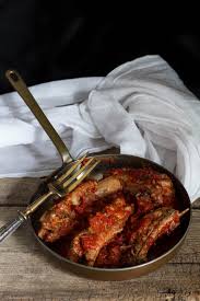 Check spelling or type a new query. Mamma Aiuta Mamma Ricetta Costine Di Maiale Al Sugo