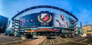 Stadion open afhankelijk van wedstrijdschema. Sv Fc Utrecht De Buitenkant Van Stadion Galgenwaard Facebook